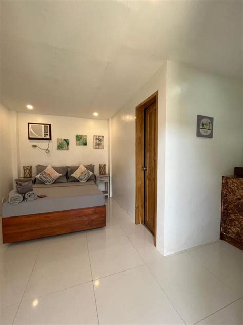 louting house|Hutch Lodging House, El Nido – Updated 2024 Prices .